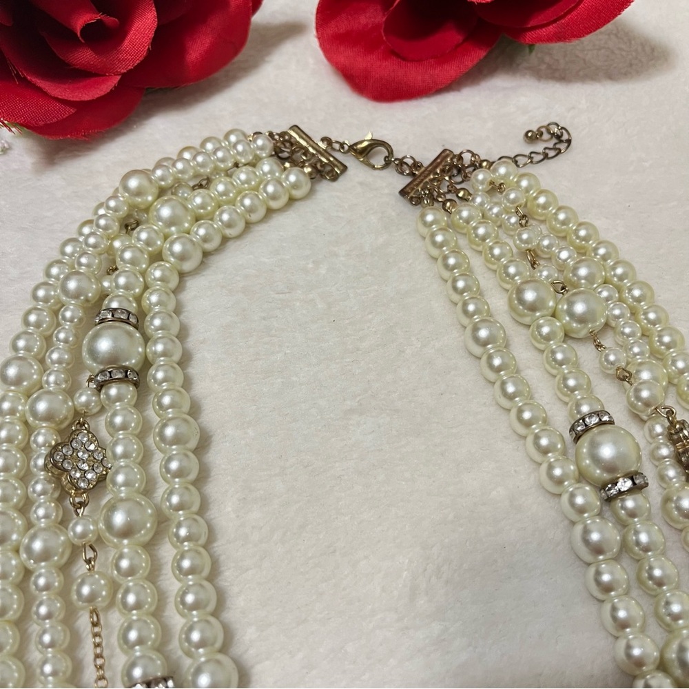 Vintage Multi-strand Layered Pearl & Crystals Statement Necklace W/Clover Charms - Picture 5 of 13